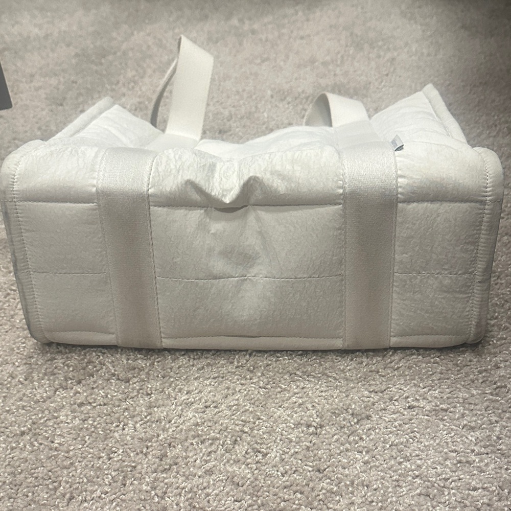 Lululemon Athletica White Tote Bag - Picture 5 of 9